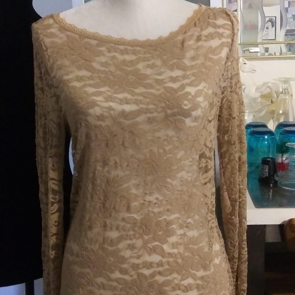 Long Sleeve Stretch Lace Blouse